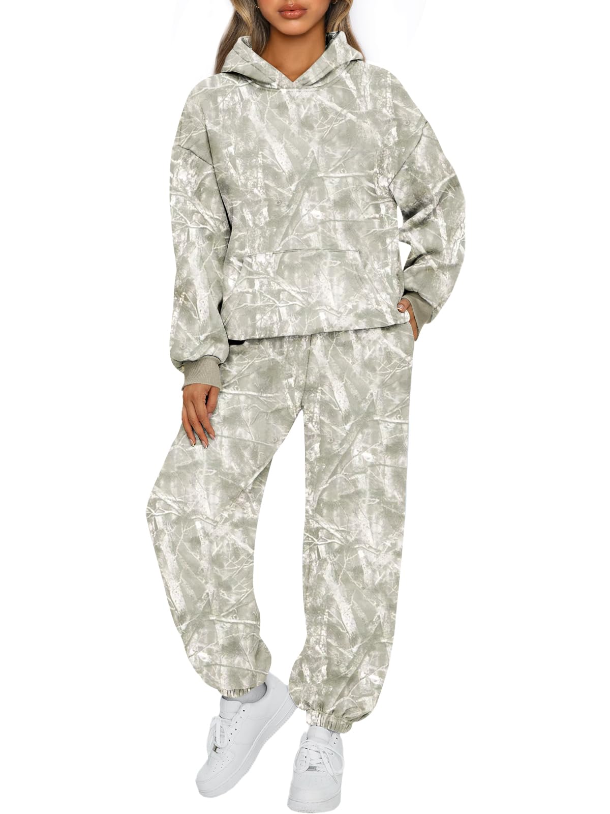 AUTOMET Women’s Oversized Fleece Hoodie & Joggers Set