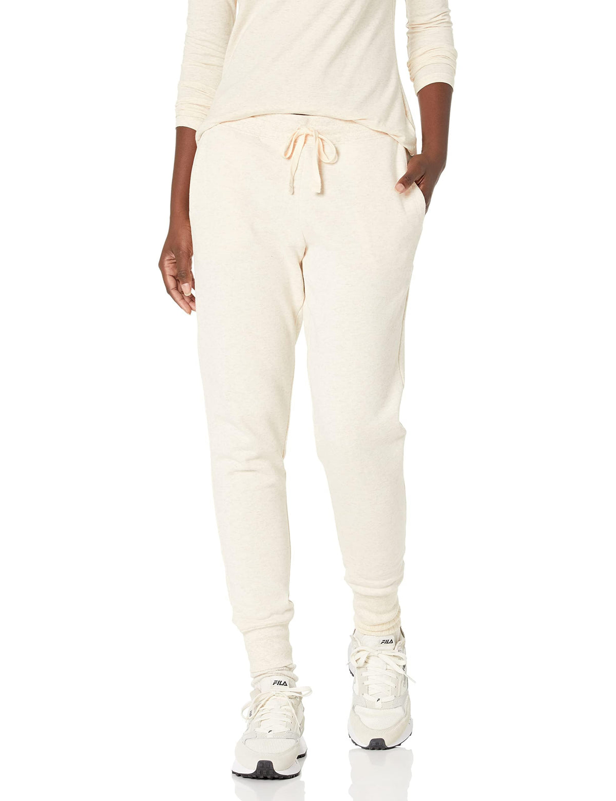 Amazon Essentials Women’s Cotton-Blend Fleece Joggers