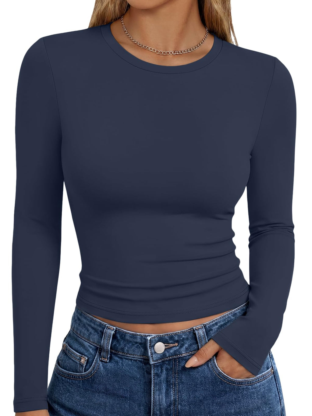 Trendy Queen Women’s Slim Fit Long Sleeve Crewneck Tee