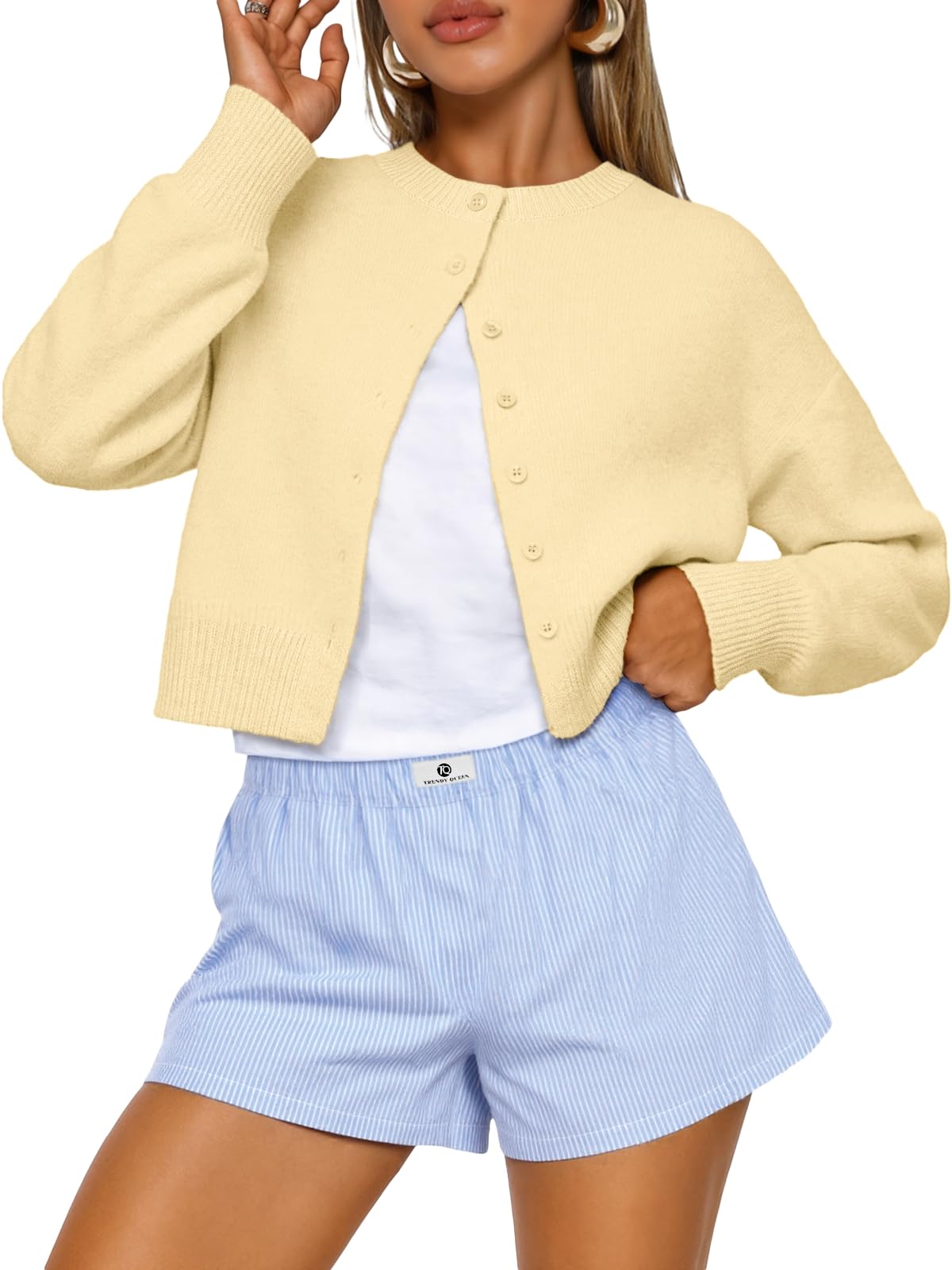 Trendy Queen Women’s Relaxed Cropped Knit Cardigan