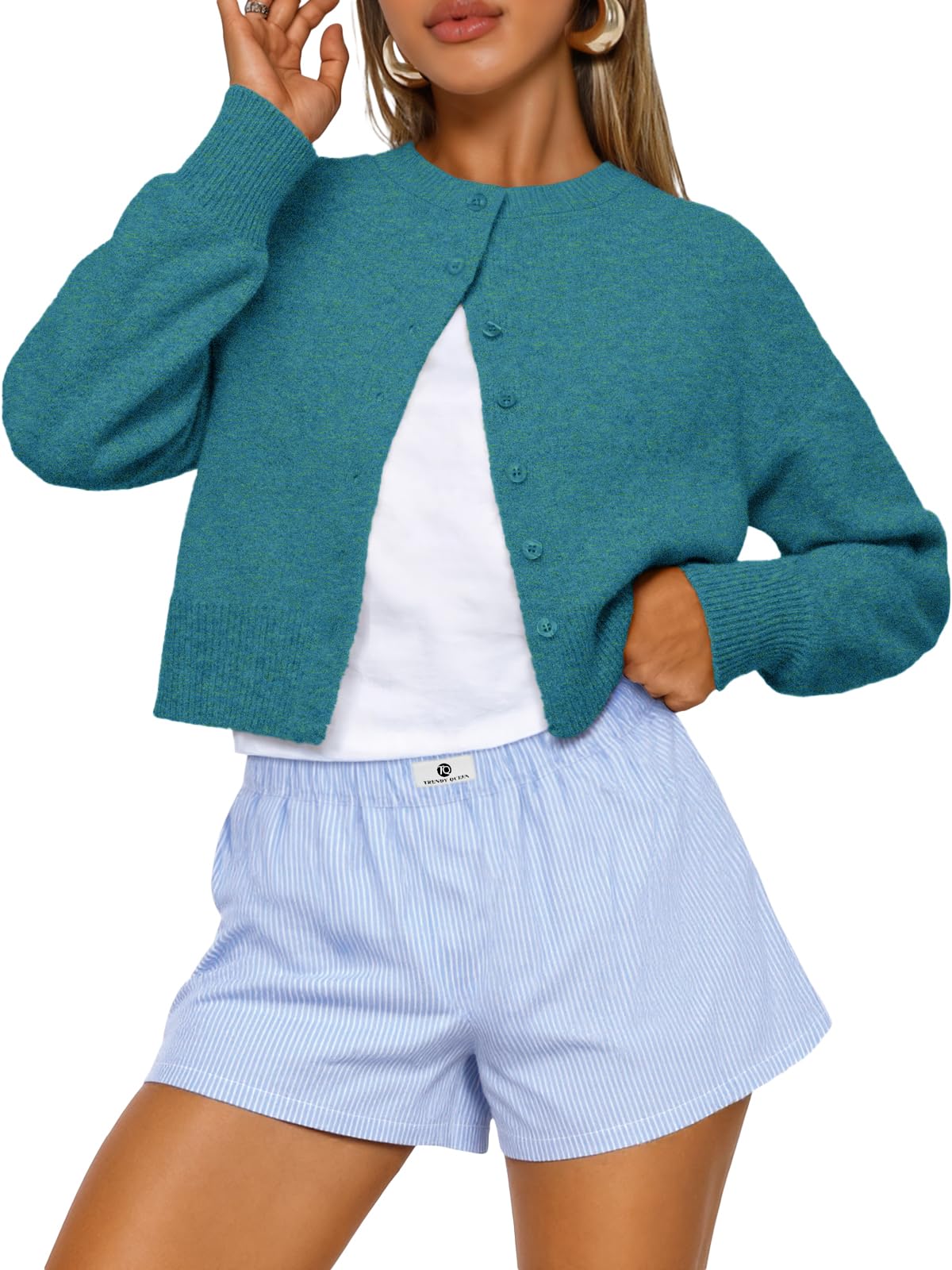 Trendy Queen Women’s Relaxed Cropped Knit Cardigan