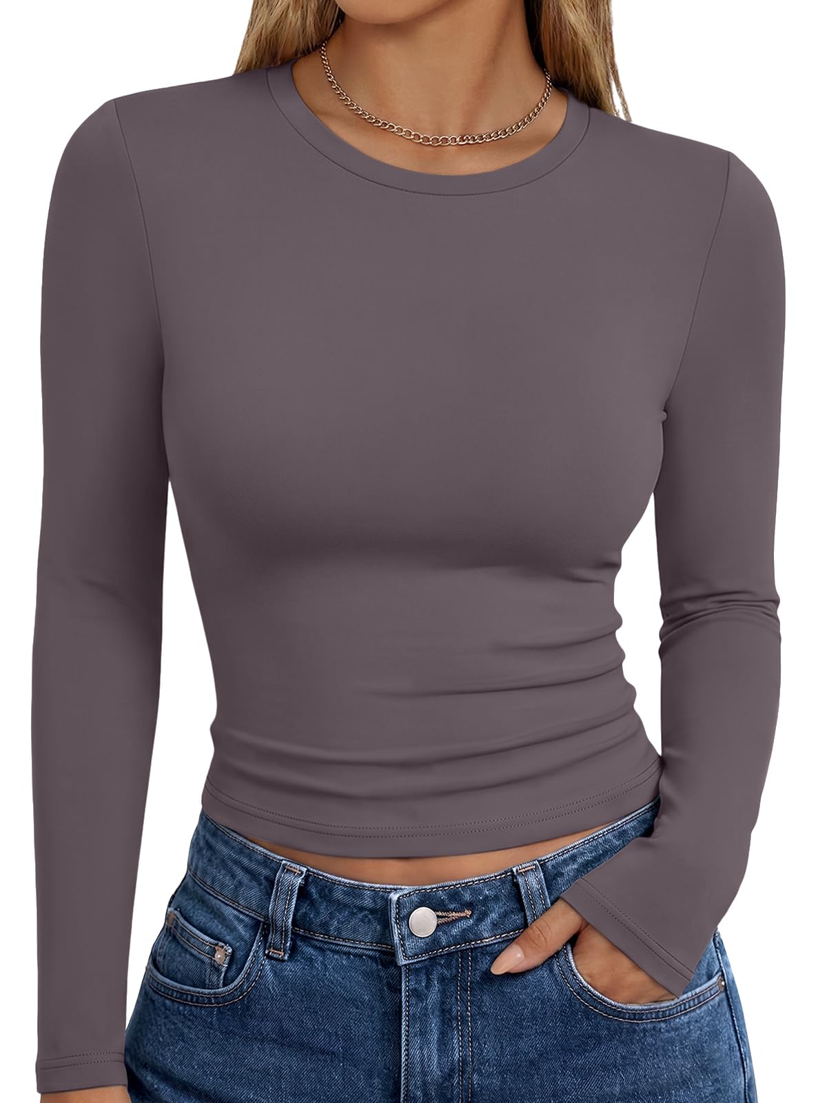 Trendy Queen Women’s Slim Fit Long Sleeve Crewneck Tee