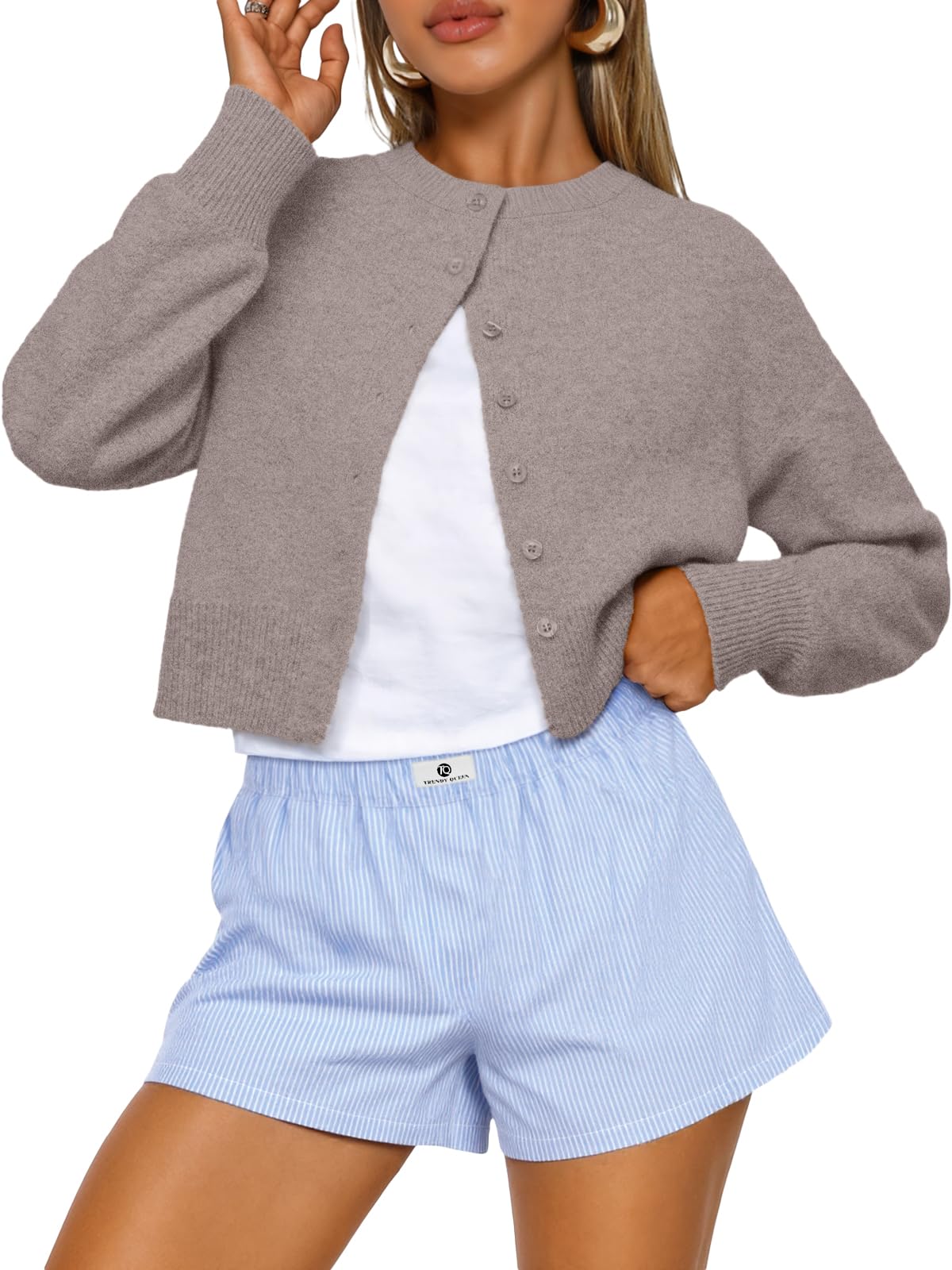 Trendy Queen Women’s Relaxed Cropped Knit Cardigan