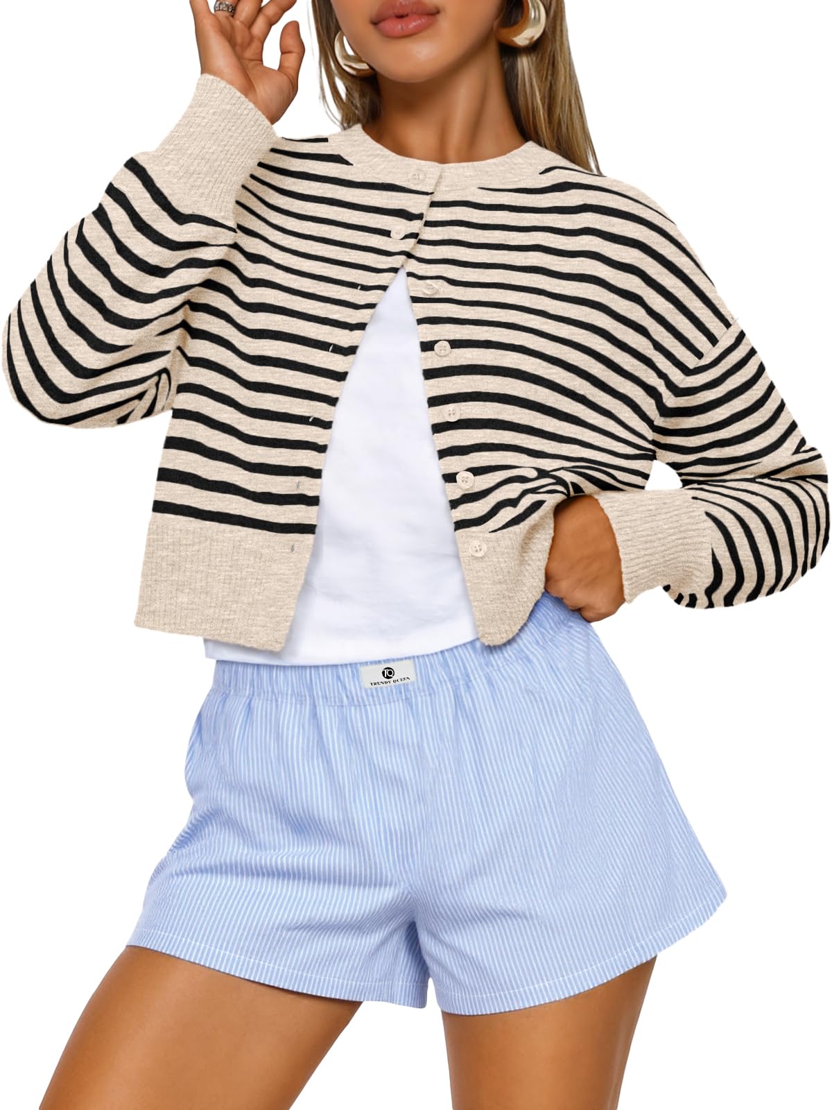 Trendy Queen Women’s Relaxed Cropped Knit Cardigan