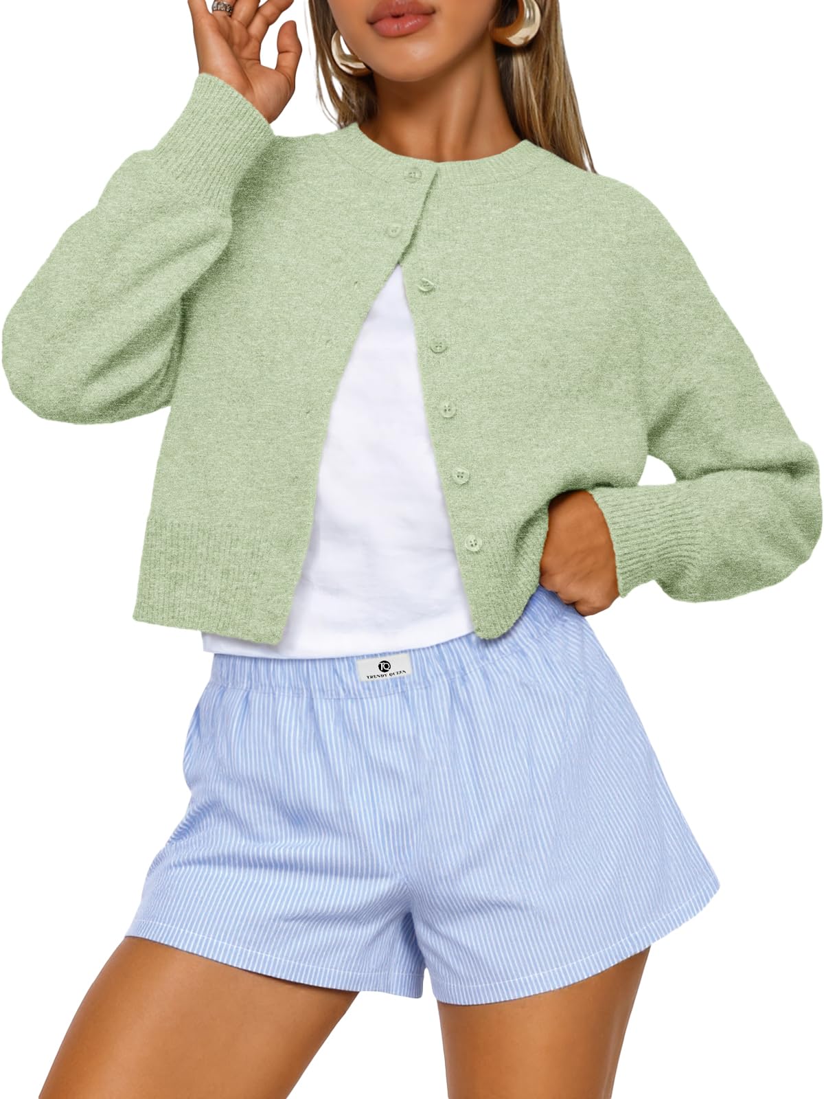 Trendy Queen Women’s Relaxed Cropped Knit Cardigan