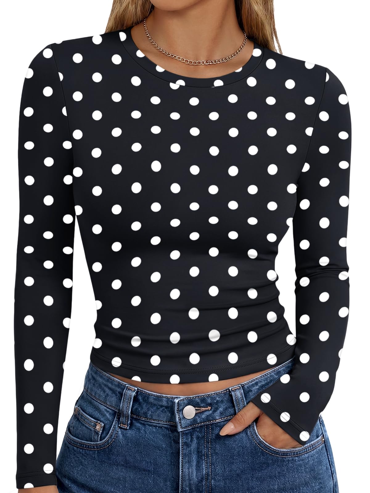 Trendy Queen Women’s Slim Fit Long Sleeve Crewneck Tee