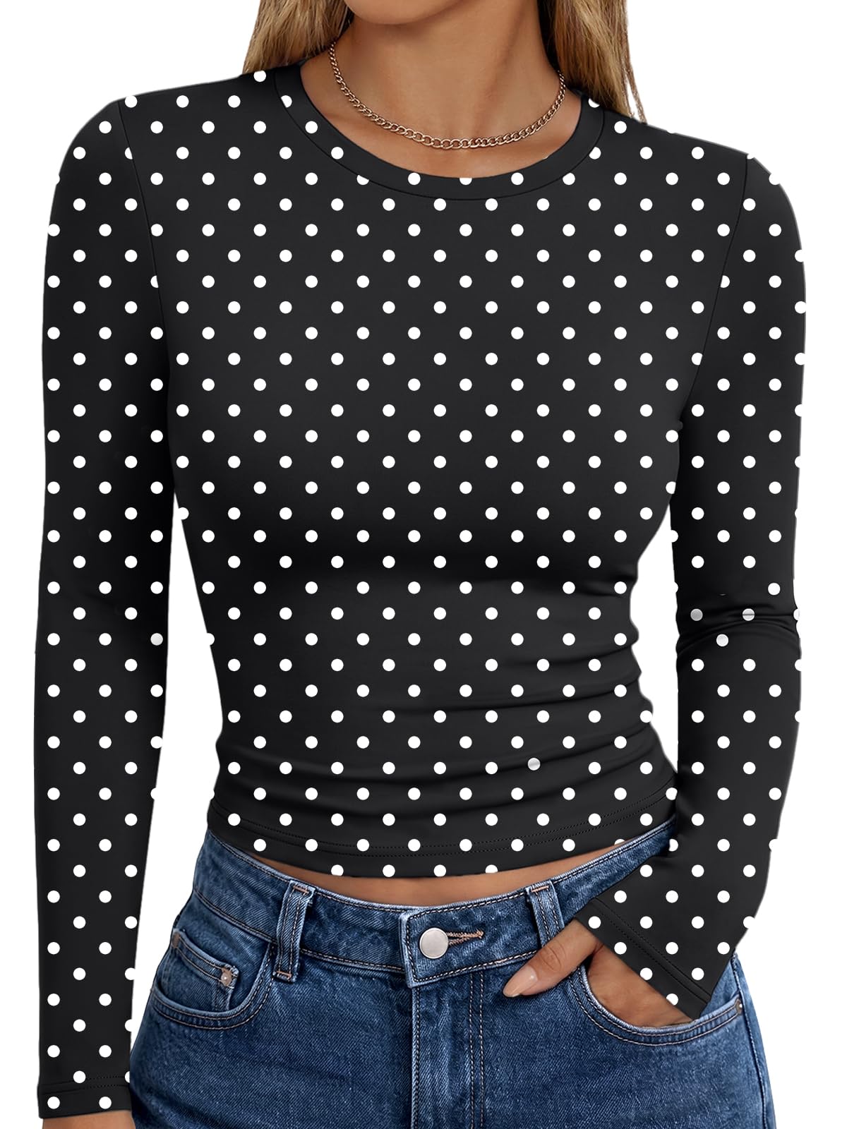 Trendy Queen Women’s Slim Fit Long Sleeve Crewneck Tee