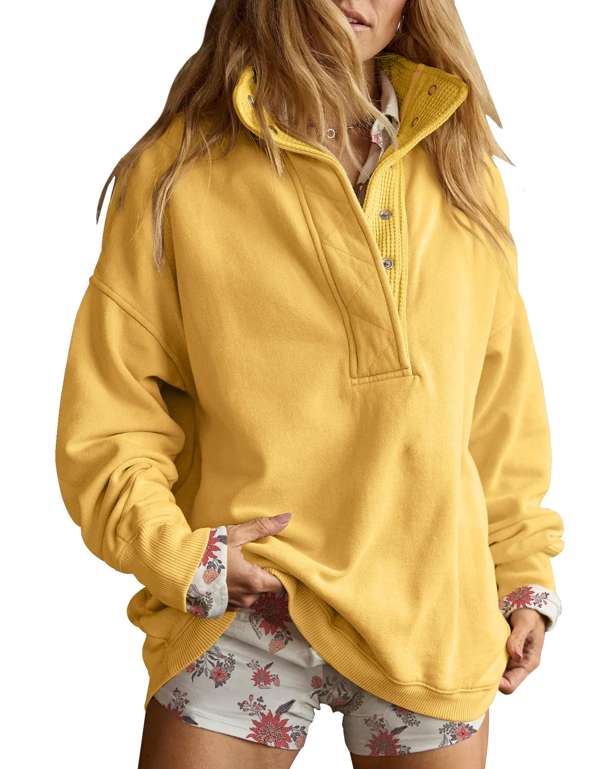 Gacaky Women’s Oversized Snap-Neck Sweatshirt