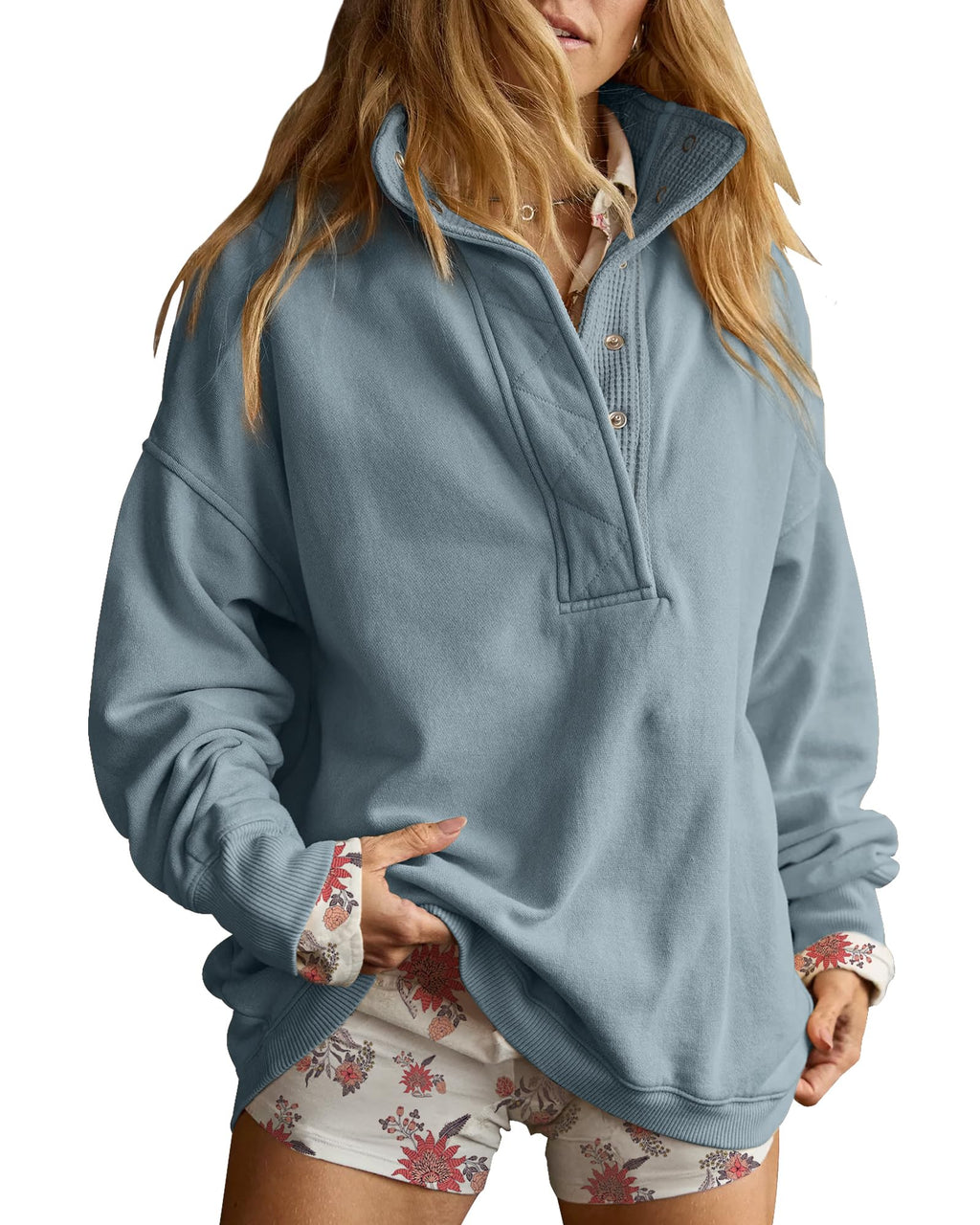 Gacaky Women’s Oversized Snap-Neck Sweatshirt