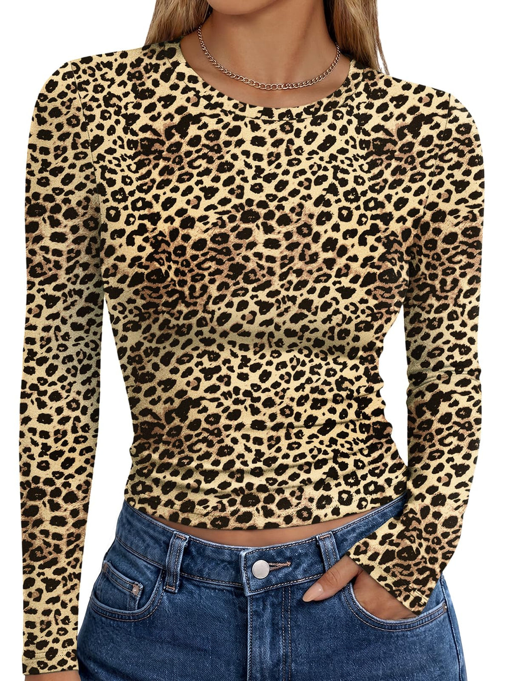 Trendy Queen Women’s Slim Fit Long Sleeve Crewneck Tee
