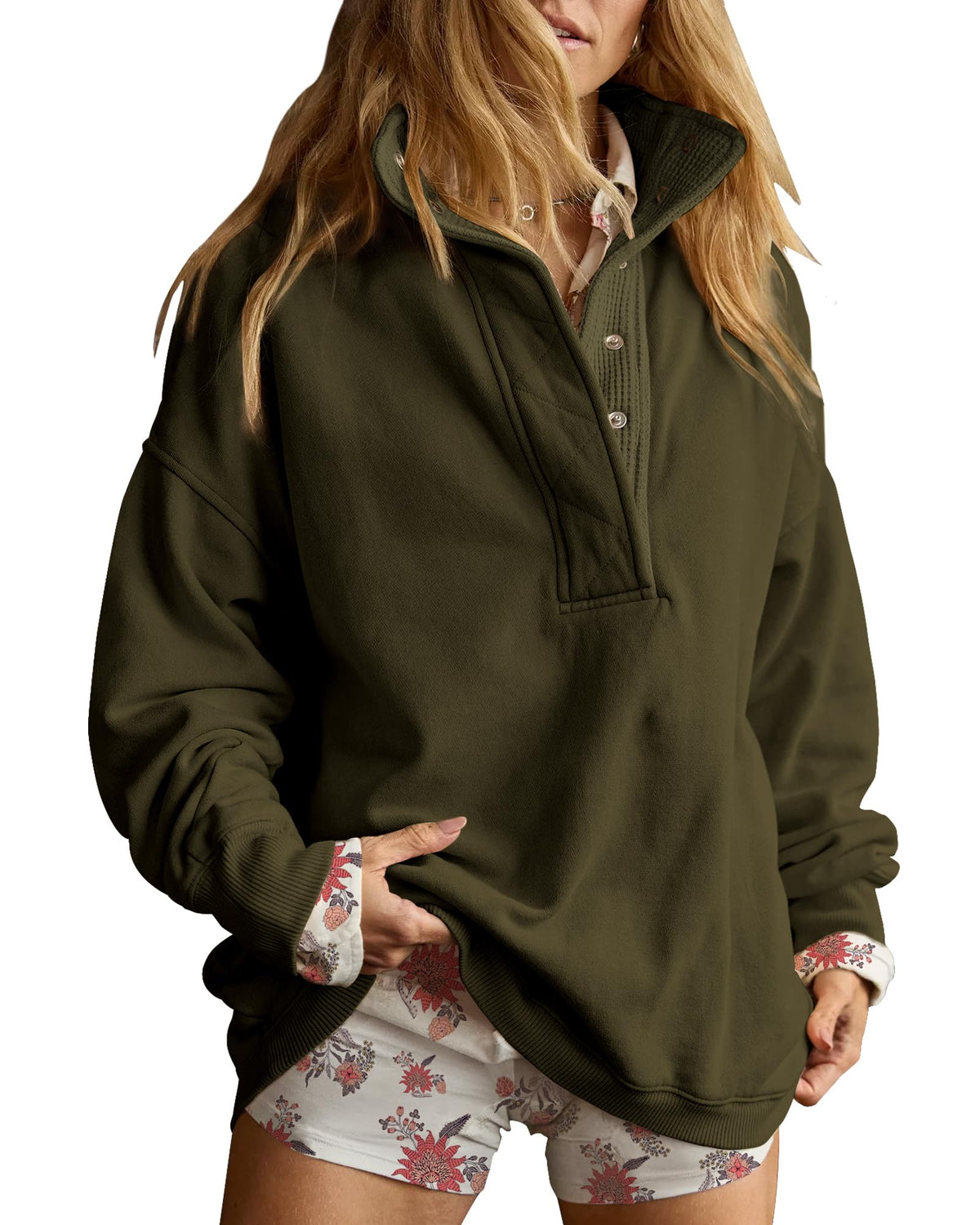 Gacaky Women’s Oversized Snap-Neck Sweatshirt